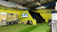SURF-In-GOLFSHOP-installiert-von-TOURGREEN